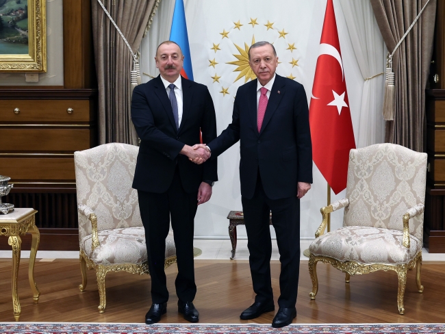 Cumhurbaşkanı Erdoğan, Aliyev ile bir araya geldi