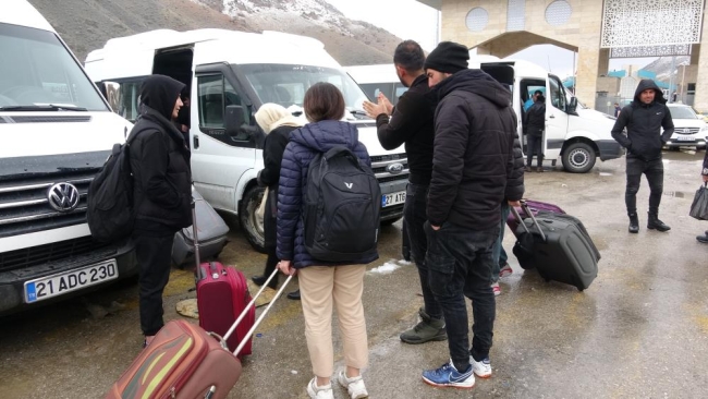İranlı turistler Van'a akın etmeye başladı