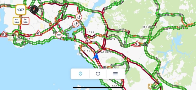 İstanbul'da haftanın ilk iş gününde trafik yoğunluğu