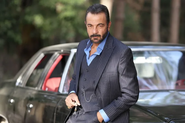 Flaş değişiklik: Kerem Alışık'ın yerine gelecek