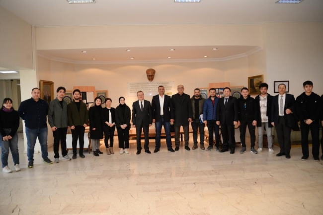 BUÜ’nün takımlarına ‘Loyal Makine’ desteği