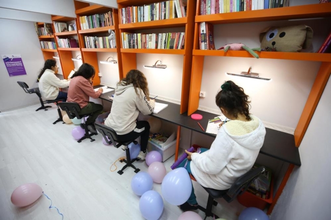 Nilüfer’den Samandağ’a 'Kardeş Kütüphanesi'