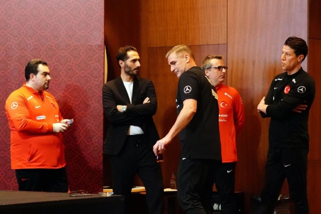 Stefan Kuntz: "Türk arması için oynamayı tercih etti”