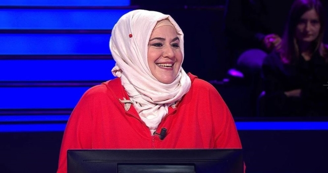 Yarışmada verdiği sözü tutarak çocukları sevindirdi
