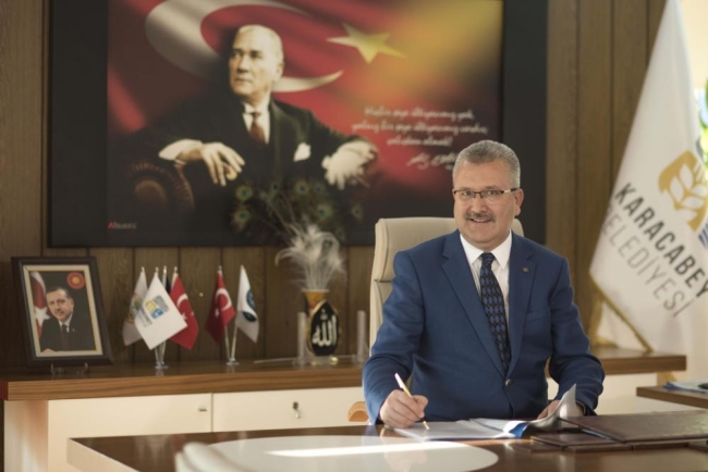 Karacabey’de metruk binaların yıkımı sürüyor