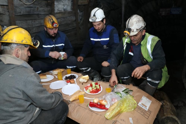 Maden ocağında ilk sahur