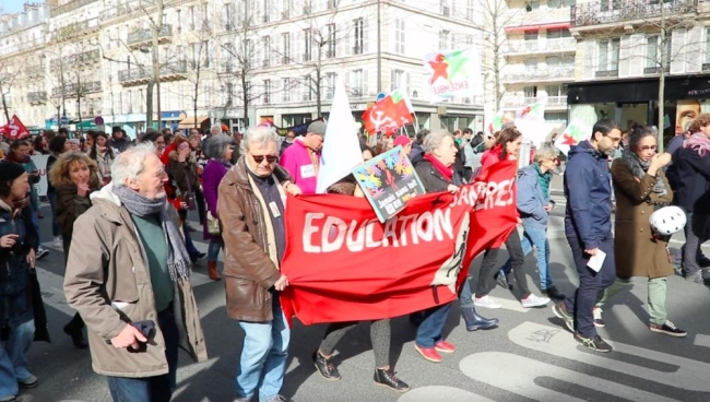 Fransa'da göç yasası protestosu!