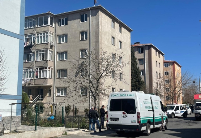 Haber alınmayan çiftten kadın ölü, eşi baygın bulundu