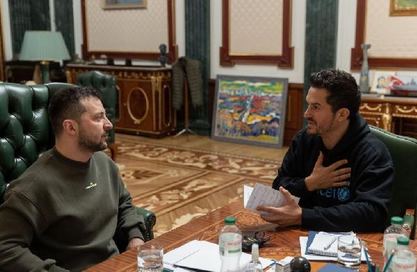 Orlando Bloom'dan, Zelenski'ye ziyaret