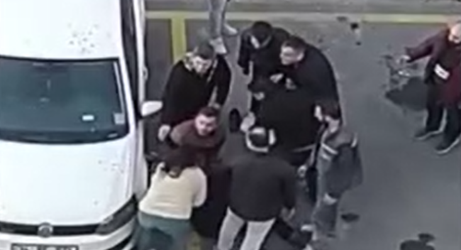 Eşini tehdit eden şahsa meydan dayağı