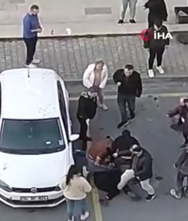 Eşini tehdit eden şahsa meydan dayağı