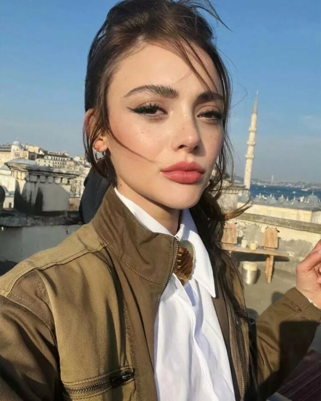 "Doğru olduğu sürece eleştiriye açığım"