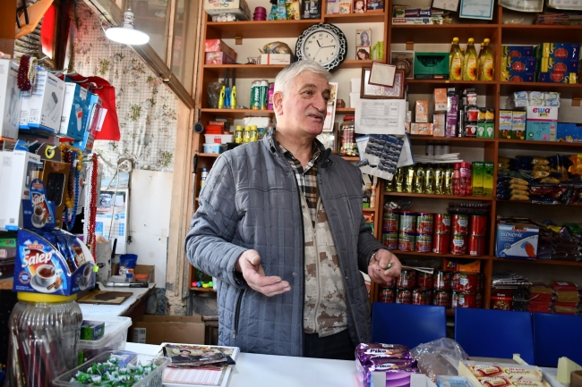 41 yıldır çocukların bakkal amcası