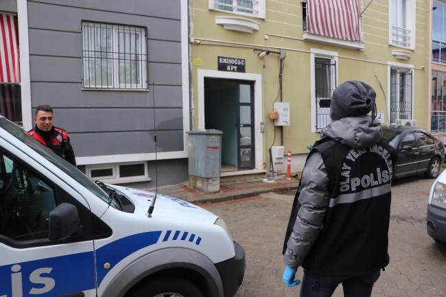 Şaka yaparken çocukluk arkadaşını öldürdü
