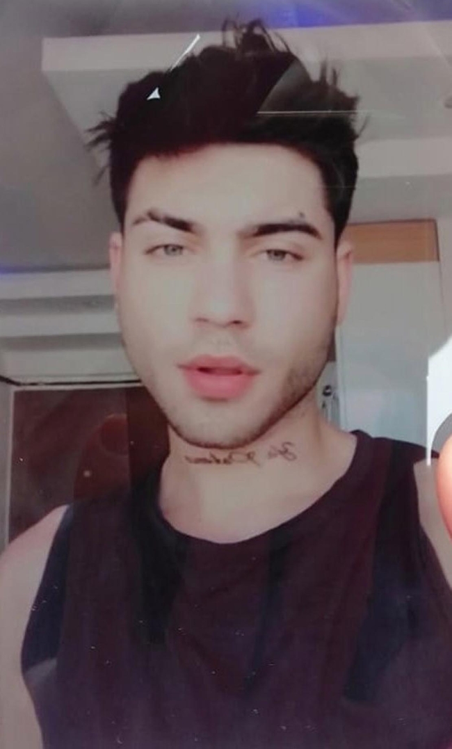 Şaka yaparken çocukluk arkadaşını öldürdü