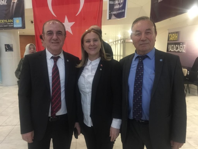 İYİ Partililer sandık başında