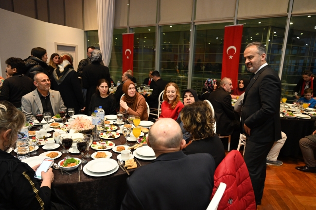 “Rabbim bu milleti hain emellerden korusun”