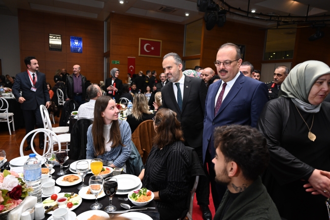 “Rabbim bu milleti hain emellerden korusun”