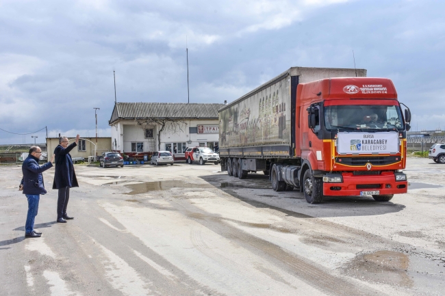 Karacabey'den deprem bölgelerine yardım TIR'ları gitmeye devam ediyor