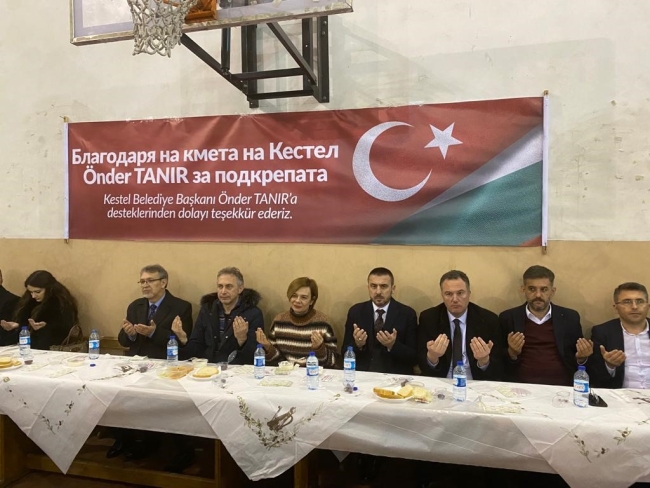 Bulgaristan'da 3 bin kişilik iftar