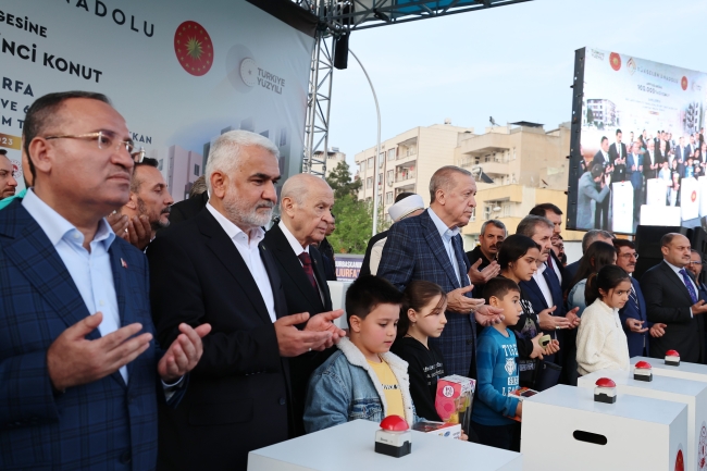 Cumhurbaşkanı Erdoğan: "Seçim kirli pazarlıklarla kazanılmıyor"