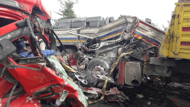 Tarsus'ta trafik kazası: 2 yaralı