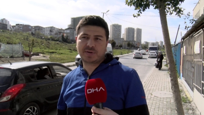 Arkasından yanaştı, cebindeki telefonu alıp kaçtı