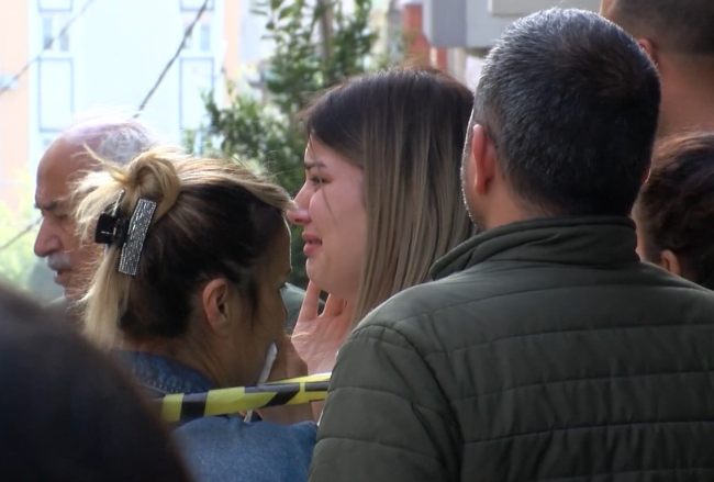 Bağcılar'da eşini öldürüp, kendini ihbar etti