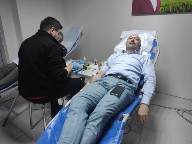İYİ Parti Bursa'dan kan bağışı kampanyası