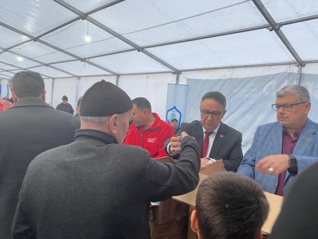 BBP’de Alfatlı ASRİAD’ın çadırında vatandaşla iftarını açtı