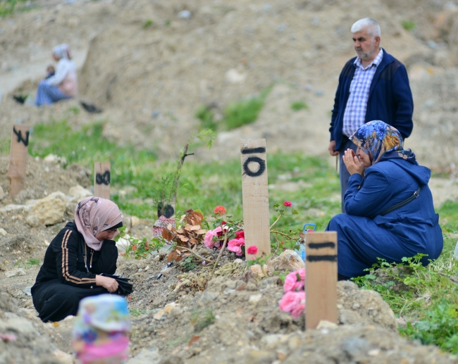 Hatay'da hüzünlü bayram