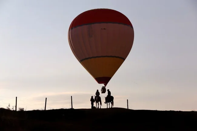Yerli turistler bayramda Kapadokya'da