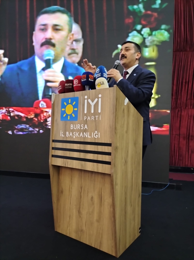 İYİ Parti Bursa, adaylarını tanıttı