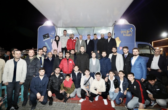 Bakan Varank: "Kimlik siyaseti eski Türkiye'de kaldı"