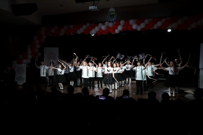 23 Nisan Ulusal Egemenlik ve Çocuk Bayramı Bursa'da törenlerle kutlandı