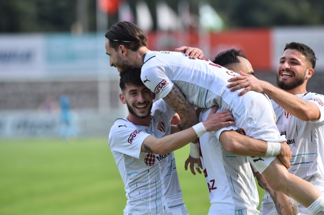 İnegölspor 4 golle 3 puanı kaptı