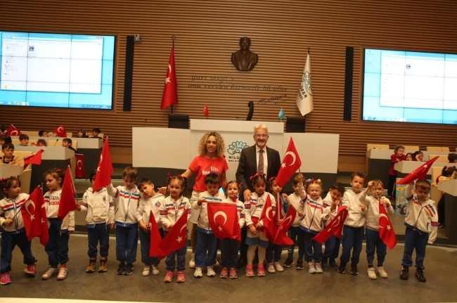 Barış Meclisi’nde bayram coşkusu