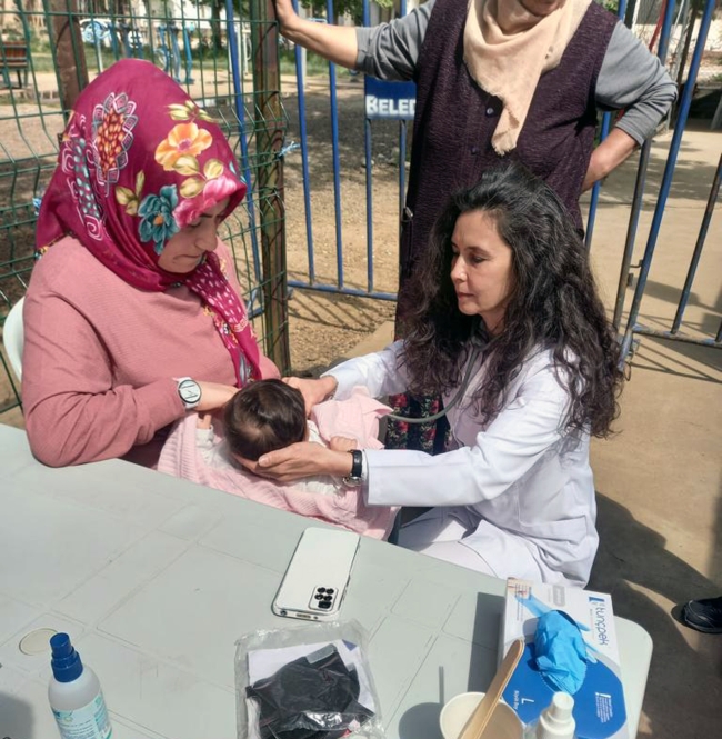 Depremzedelerin sağlığı Osmangazili doktorlara emanet