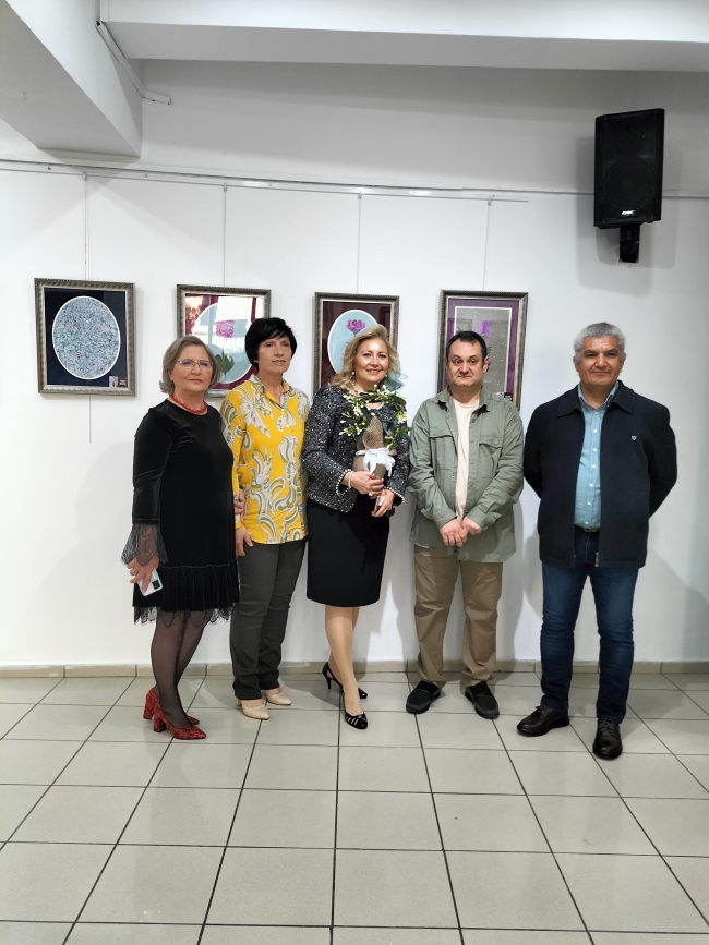Nilüfer'de kursiyerlerin yıl sonu sergisi