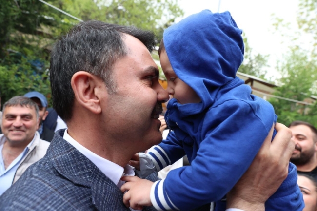 Bakan Kurum: Kartal'da hiç kimse riskli evlerde yaşamayacak