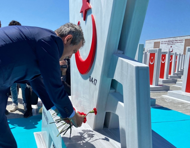 Bakan Özer: "465 bin kişi okul, yurt ve öğretmenevlerimizde kaldı"