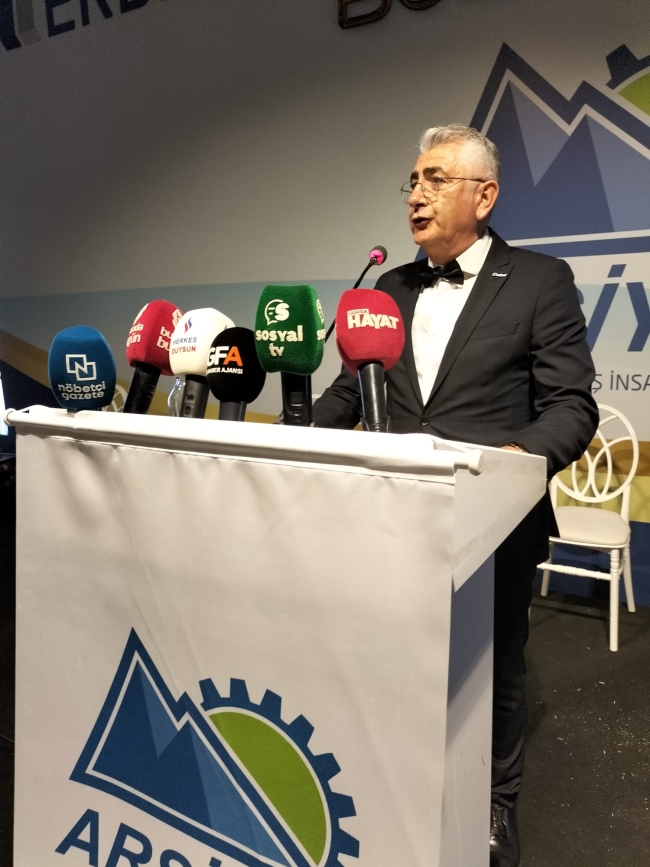 ARSİYAD ödülleri sahiplerini buldu