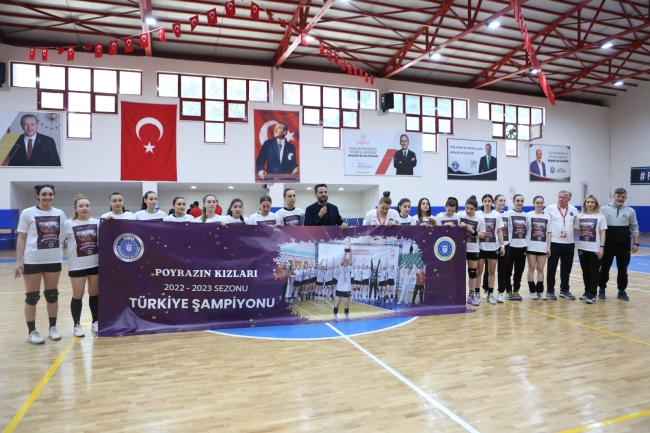 Şampiyonlara kutlama