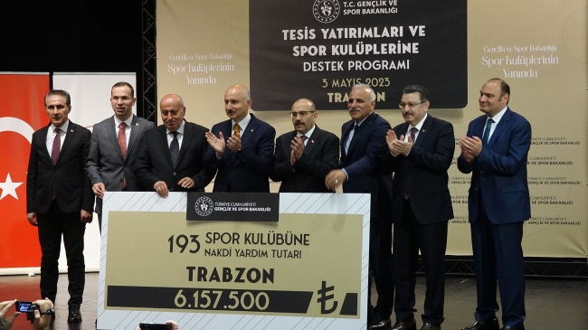Bakan Karaismailoğlu: "Gençlerin gözlerindeki ışıltıyı Türkiye ve dünyaya yaymak görevimiz"