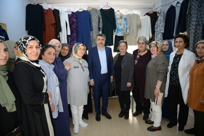 Başkan Yılmaz, üreten kadınlarla buluştu
