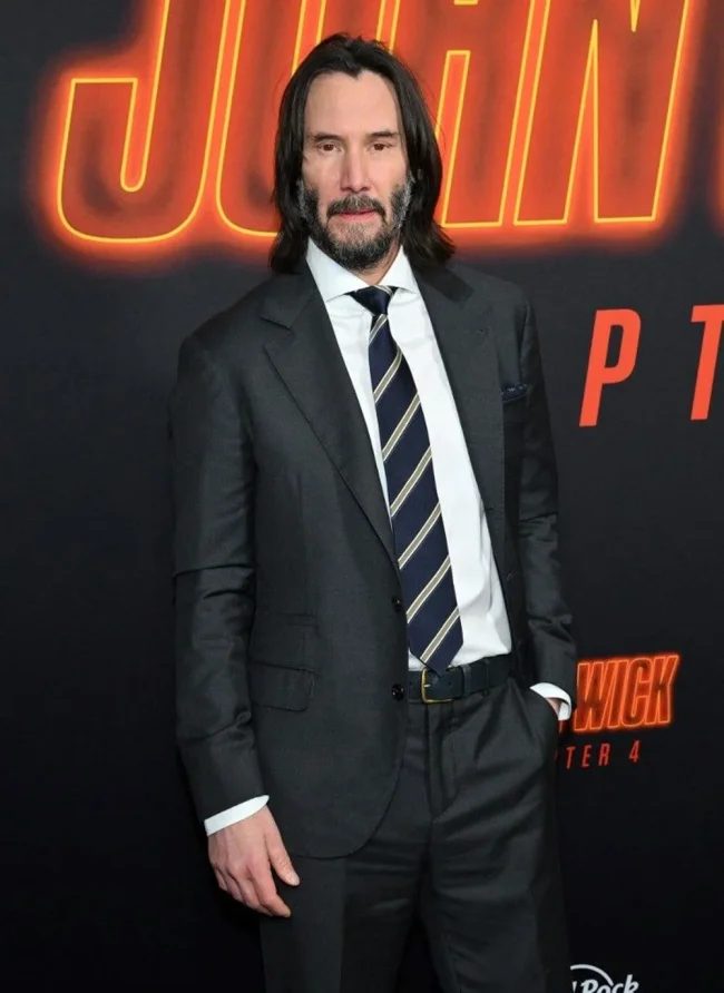 Keanu Reeves'in evine Los Angeles polisinden baskın