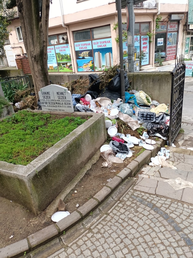 Çöplük değil mezarlık! Bunu yapana yazıklar olsun!
