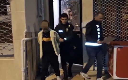 306 personelle dev operasyon! 33 gözaltı