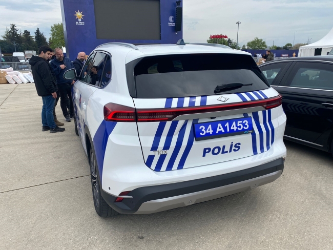 Bir ilk daha! TOGG artık polis aracı