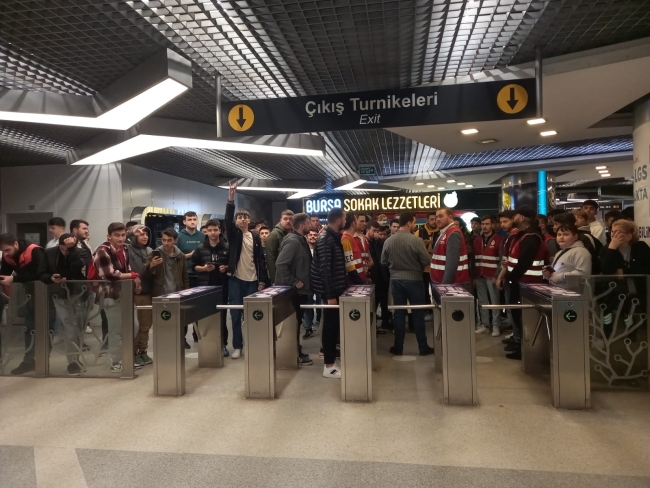 Özdağ, Bursa Fomara'ya metroyla geldi